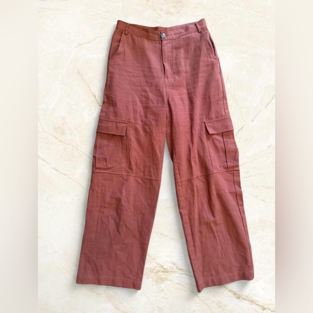 Light and Peachy Linen Blend Cargo Pants Size S/ M